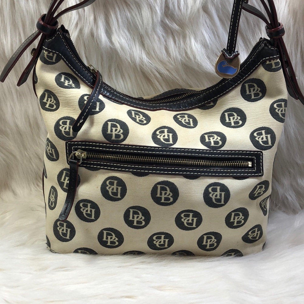 Authentic Dooney&Bourke White Hobo Sign Fabric Bag